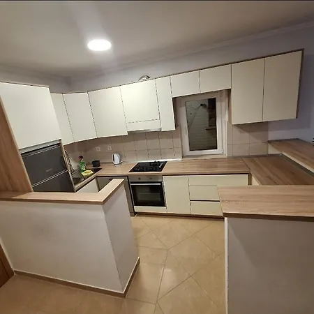 Guest house Kalale Deluxe -