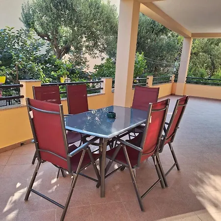 Kalale Deluxe - Guest house