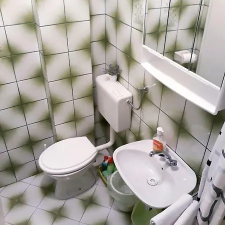 Kalale Deluxe -